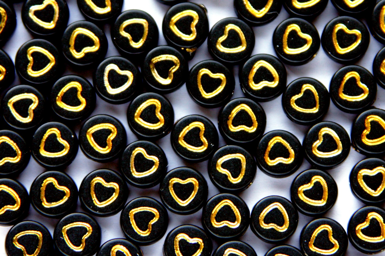 Letter bead, Hearts, open, Flat round, Acrylic, Black/Gold, 7x4m