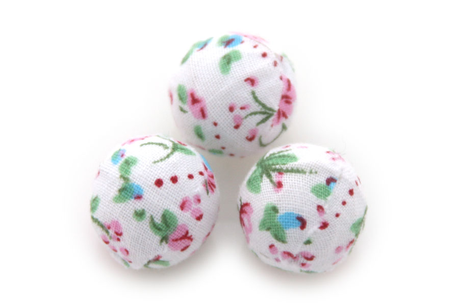 Cloth coated acrylic beads with flowers, 18mm, Pink/Green, 10 pc